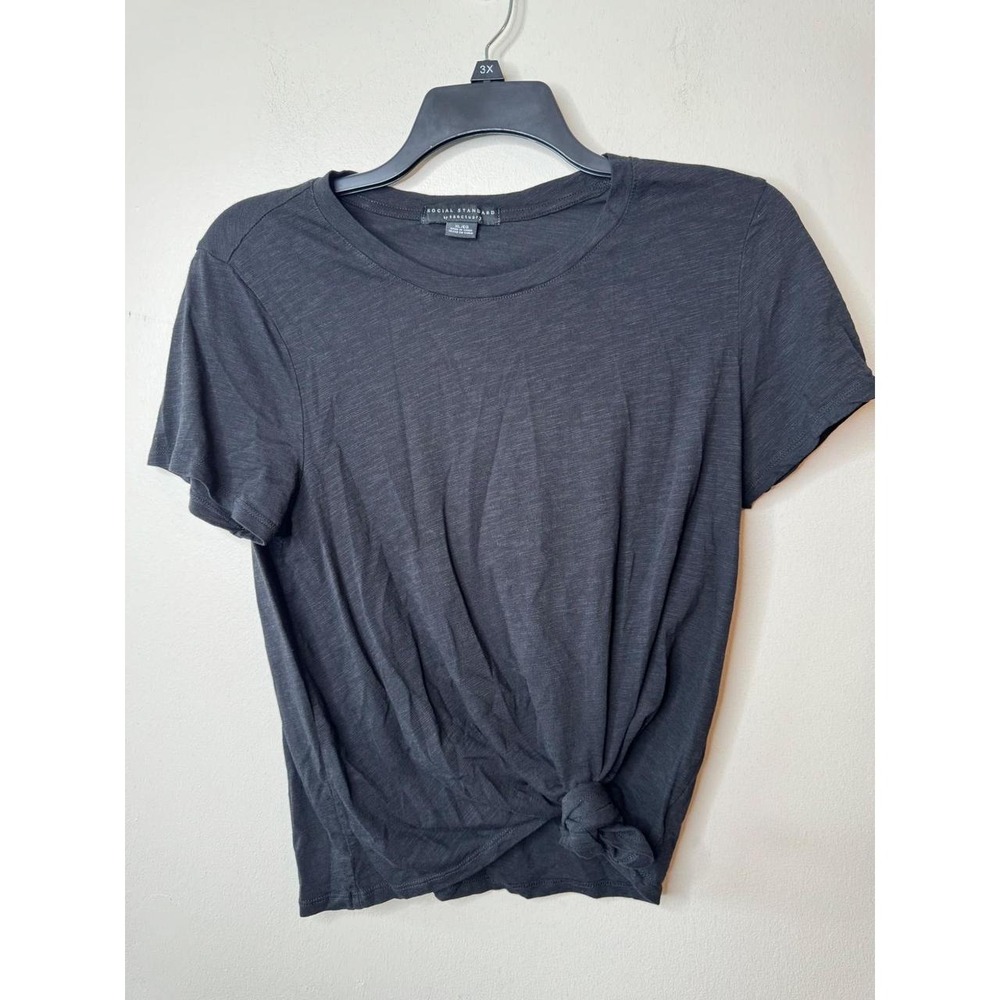 Social Standard by Sanctuary Black Slub Knit Front Knot Tee
